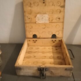 Originál dřevěná bedna po granátech OÚG vz. 34 - 5