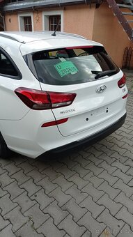Hyundai i30 combi 1.0,88 kw - 5