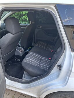 Ford focus combi 1.6 benzin - 5