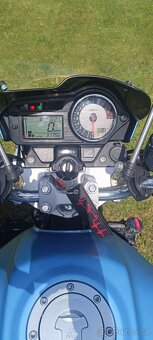 Honda Hornet CB600F - parťák na letní kilometry - 5