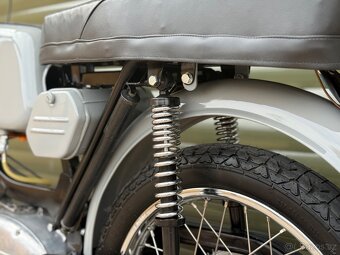 Jawa Mustang 23 (1982) po renovaci /doklady-nova stk/ - 5