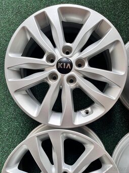 5x114,3 R16 Kia Ceed originál disky - ET 50 - 5