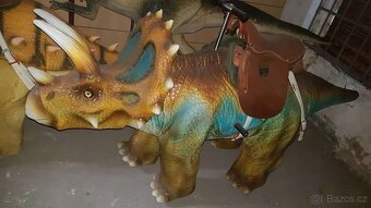 Chodící DINO + zvukový efekt - 5