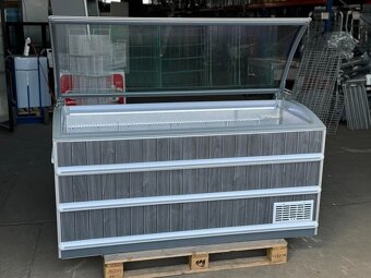 Prosklený pultový mrazák 170x75x89 cm - 5