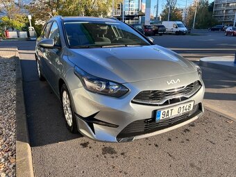 Kia Ceed SW 1.5 T-GDI Záruka najeto 29 000KM SERVISKA - 5