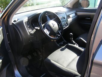 Outlander 2.2 DI-D - 5