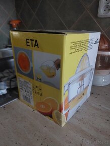 Nový nepoužitý Eta elektrický odšťavňovač citrusových plodů - 5
