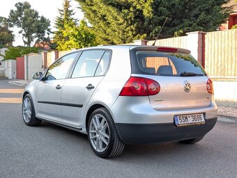 Volkswagen golf 5 1.9TDI 2006 - 5