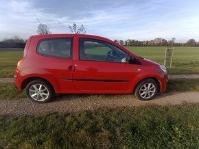 RENAULT TWINGO - 5