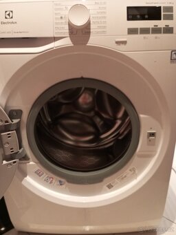 pračka Electrolux EW6FN528WC 8kg (1 rok záruka) - 5