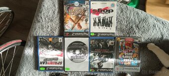 Playstation 2 + 2 ovladače a hry - 5