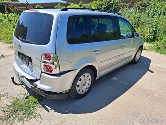 VW Touran 1.9 TDI 77kw Klima.Model 2007 Facelift///Havárie// - 5