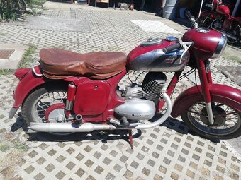 Jawa, ČZ. 250 Kývačka veterán - 5