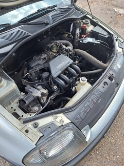 Renault Clio 1,2 benzín, r.v. 1999, 1. majitel - 5