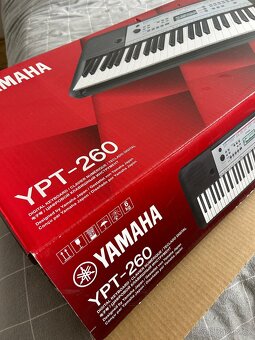 Yamaha YPT- 260 - 5