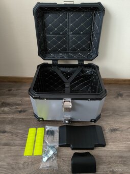 Zadní motokufr TopCase 45L hliníkový - 5