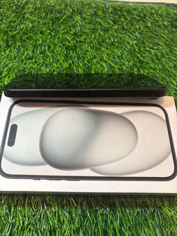 iPhone 15, 128gb - 92% baterie, záruka - 5