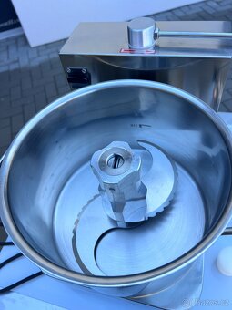 Kutr Maxima 6L a 9L - 5