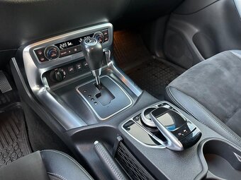 Mercedes Benz X class 250 - 5