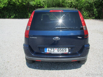 Ford Fusion 1.6 - 5
