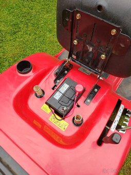 Zahradní traktůrek Mtd Smart Re 130 H - 5