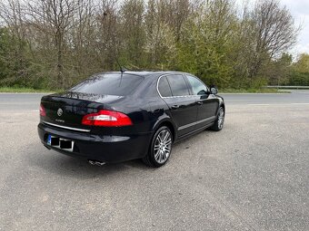 ŠKODA SUPERB 3.6 FSI V6 4X4 NAVI-ALCANTARA-PARK - 5