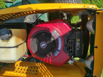 Zahradní traktůrek MTD Yardman 16HO Hydrostat dvouválec - 5