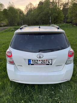 Toyota Verso 2,2 D-CAT 110 KW r.v.2011. - 5