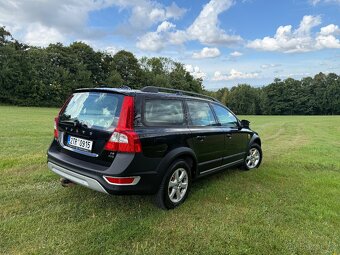 VOLVO XC70 2,4 D5 136kW AWD - 4x4 - Digi Klima - Automat - 5