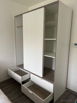Šatní skříň IKEA TRYSIL - 5