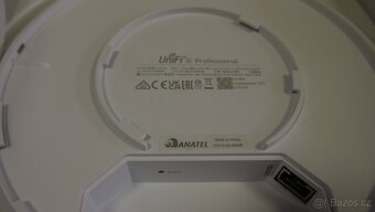 Nove Ubiquiti Unify AP U6-pro - 5