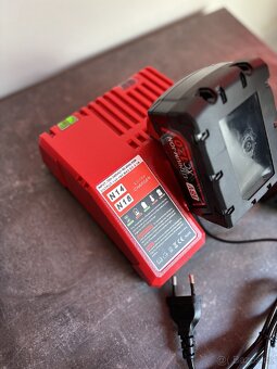 Milwaukee vrtačka 150N.m (set) - 5