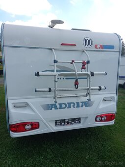 Prodám karavan ADRIA adora 552 PK,r.v 2006,váha 1125/1400/15 - 5