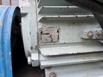 Prodám kompresor orlík, tří válec - 5