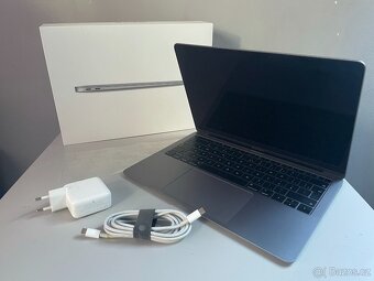 Apple MacBook Air 2018 13,3" 128GB - 5
