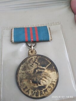 Odznaky a medaile - 5