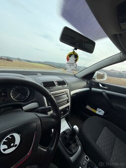 Prodam škoda octavia 2 1.6tdi 77kw - 5