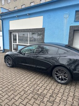 Tesla model 3, LongRange, záruka - 5