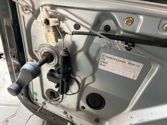 dveře pravé zadní - 5