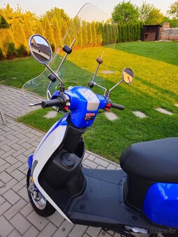 Prodám skútr ZNEN Dream 125 ccm – jako nový, pouze 997 km - 5
