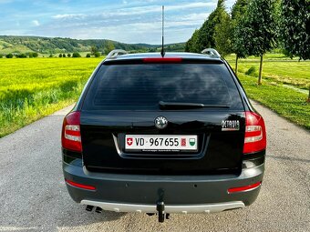 Škoda Octavia Combi Scout 4×4 - 2.0TDi 103Kw 140Ps. +Xenon - 5