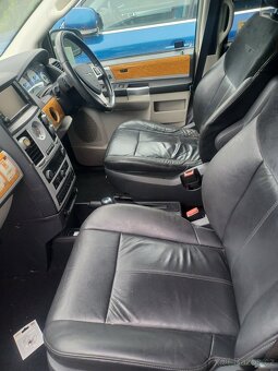 Chrysler Grand Voyager 2.8 CRD rok 2009 120kw - 5