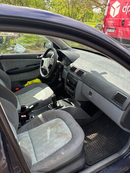 Škoda Fabia 1.4 mpi 50kw - 5