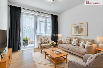 Prodej bytu 2+kk s balkonem Praha Vladycká - 5