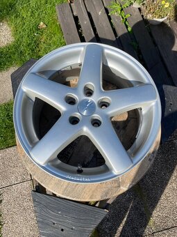 Hliníkové disky Fondmetal 15" – 5x100 – 8J ET– sada 4 ks - 5