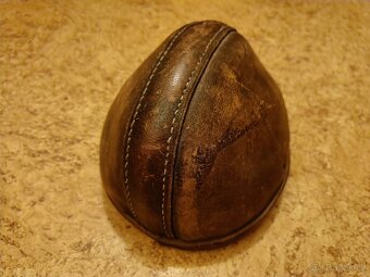 stara kozena hornicka prilba - v super stavu - 5