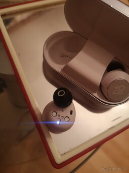Bezdrátová sluchátka Bang & Olufsen Beoplay EQ - 5