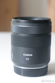 Canon RF 85 mm F2 MACRO IS STM - 5