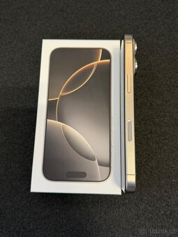 📱 iPhone 16 Pro – 128 GB, titanová barva - 5