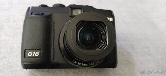 Canon PowerShot G16 s příslušenstvím - 5